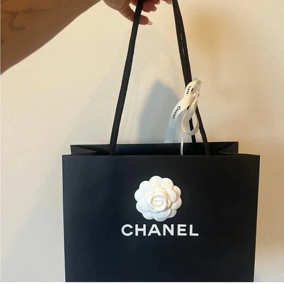 CHANEL SHOPPING BAG SIZE M 12”x9.5” inches - Picture 9 of 9